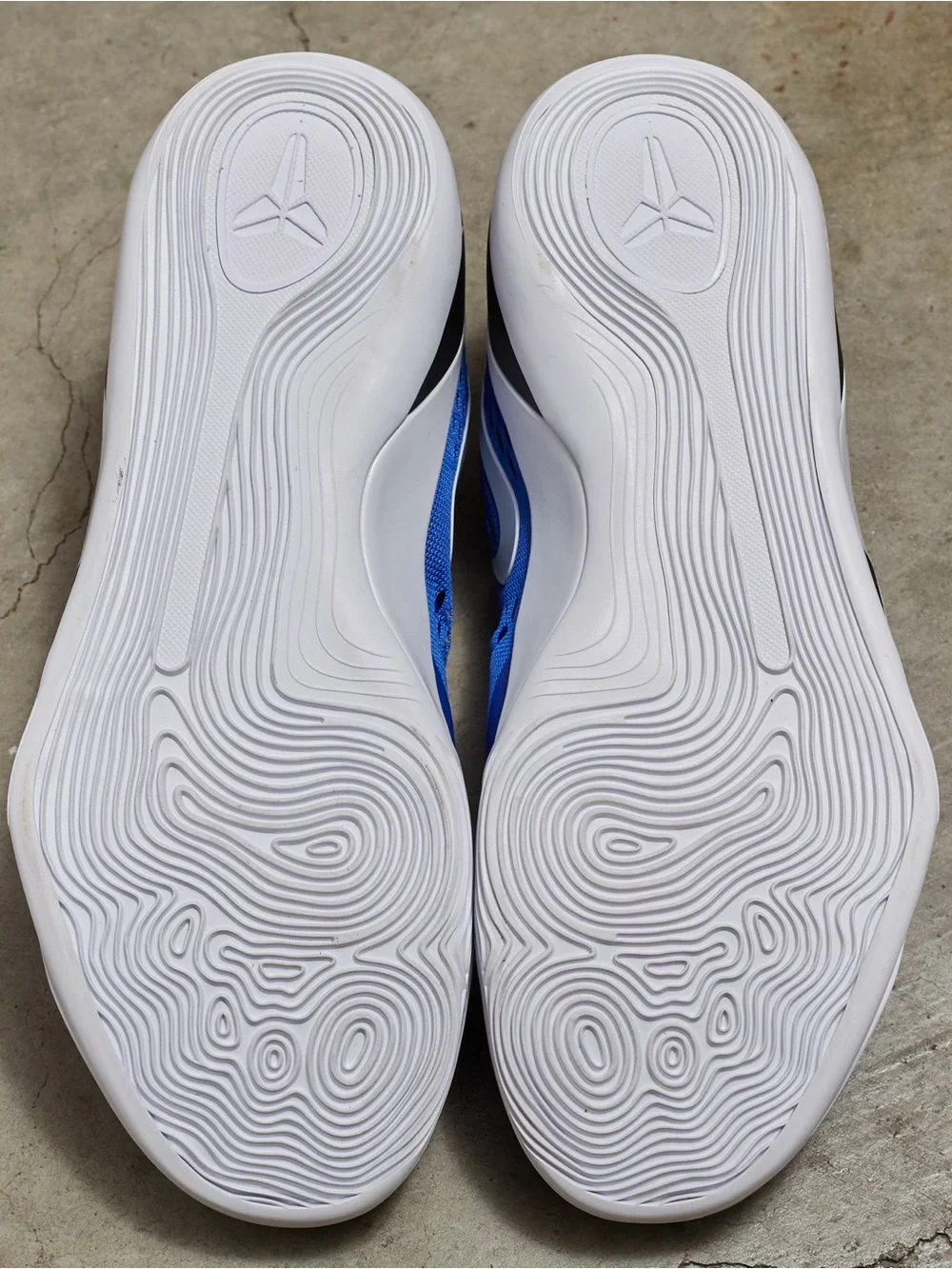 Nike Kobe 9 Elite Low EM TB ‘Game Royal/White’